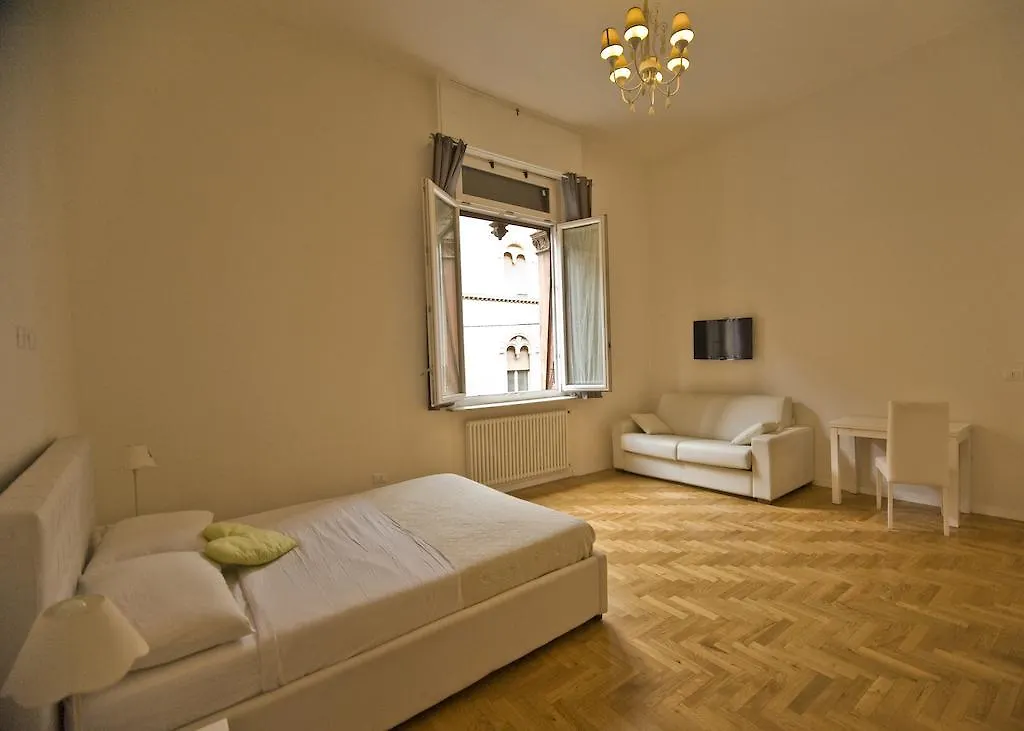 Gasthuis Indipendenza Suite Bologna